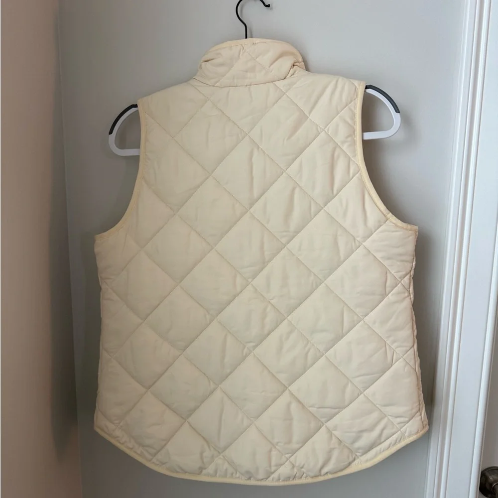 NWT J. Crew Mercantile Ivory Quilted Vest - Picture 2 of 5